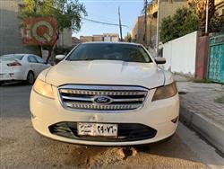 فۆرد تۆرەس